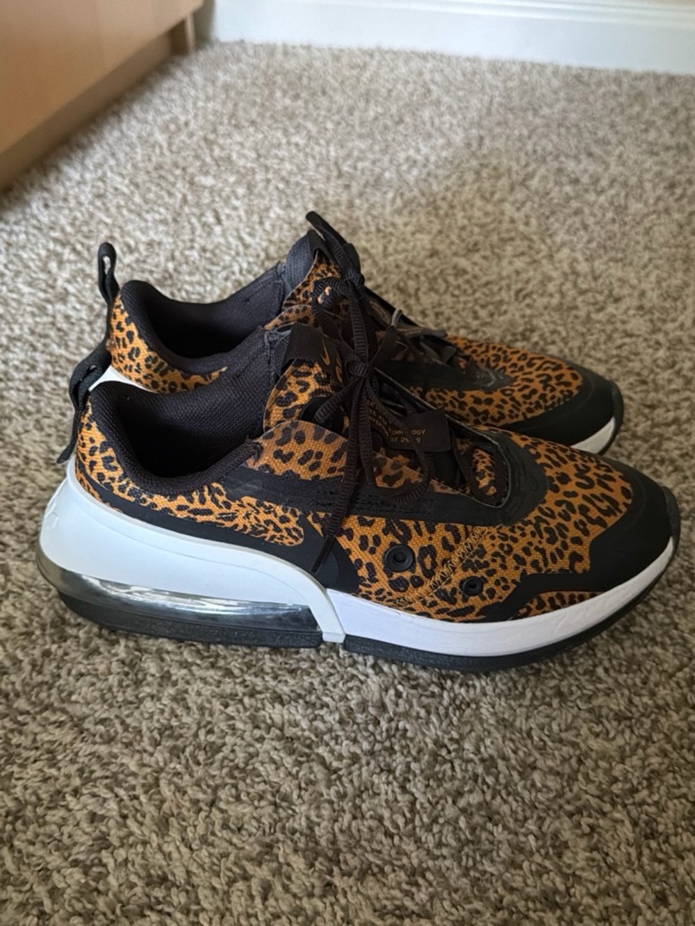 Women's Leopard Print Nike Air Sneakers - Black & Tan